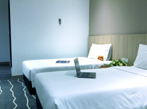 Pacific Express Hotel Chinatown