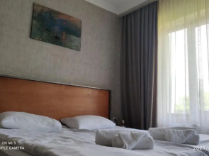 Green Apartment