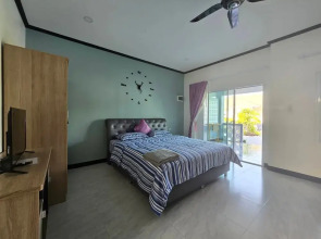 MB House Resort