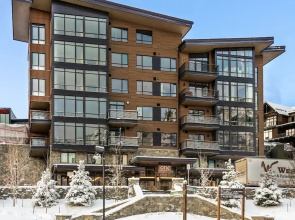 One Snowmass - Snowmass Mountain Lodging