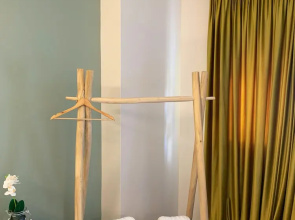 Luxury-1bed Apartment With Porch in Greece