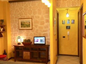 Brentano Apartments