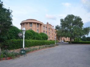 Hotel Gold Palace & Resort