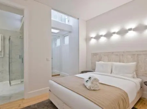 Bmyguest - Exclusive Downtown Apartment