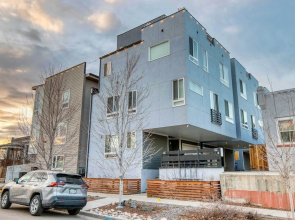Walk to Empower Field: Townhome w/ Hot Tub!