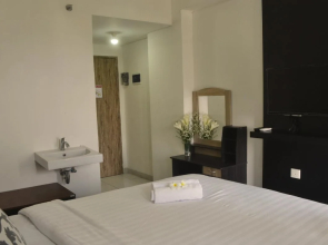 Candiland Apartment