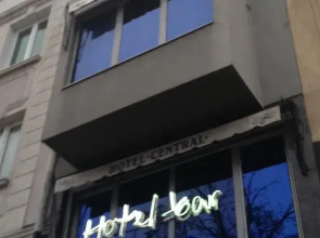 Central Hotel