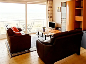 Apartment in Nieuwpoort With Coastal Views