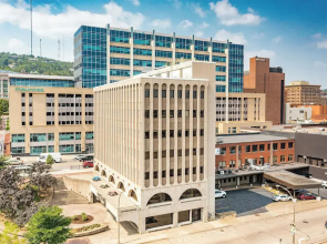 Force on 5th Avenue Hotel