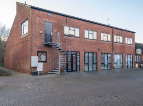 MK Walker Ave 1 bed Apartment