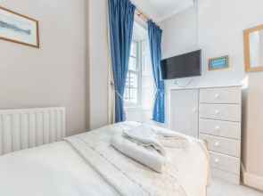Tivoli Guesthouse