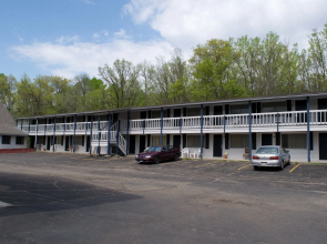 St. Croix Suites - St. Croix Falls