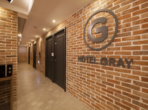 Hotel Gray