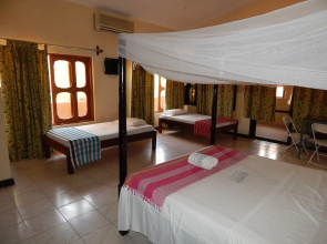 Leinmach House Nyali