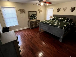 Pet Friendly Fire Pit Movie Theater Pool Sauna