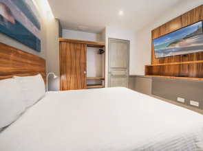 Condo Jade - Singular Joy Residences