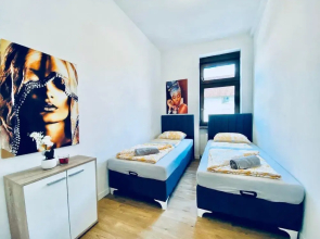 Ideal 3BR for 6 15 Min to Stammersdorf