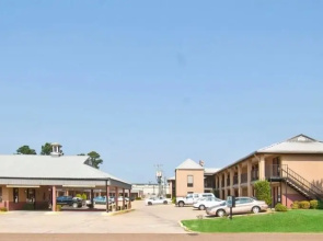 Days Inn Brookhaven