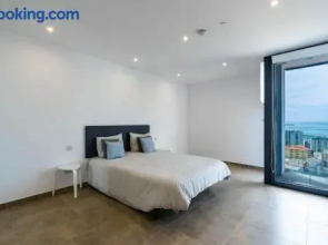 E1 Penthouse-hosted by Sweetstay