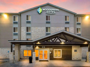 Woodspring Suites Lake Jackson