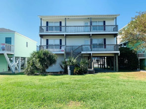 A House At The Beach - 4 Br Home