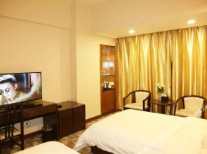 Yinhe Hotel