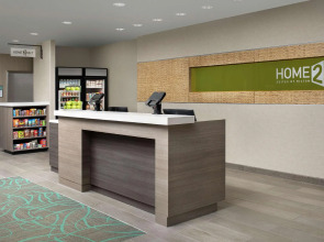 Home2 Suites by Hilton Phoenix Airport South