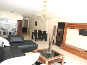 Kapriz Apartments