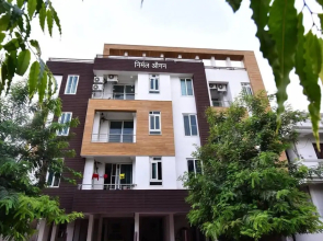 StayEden - Morden Upscale 2BHK Airport