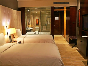 Royal International Hotel