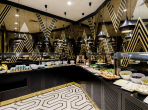 Ramada by Wyndham Istanbul Golden Horn