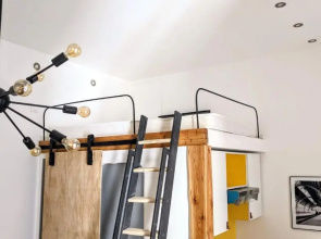 Modern loft down town
