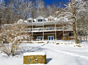 Bald Mountain House Inn at the Wolf Laurel Resort