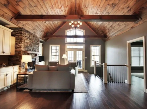 Lakefront Privacy On A Large Wooded Lake Lure, Lakefront 4 Bedroom Home