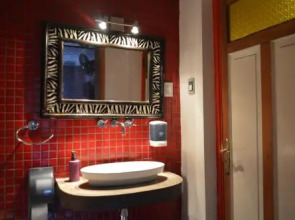 Princesa Insolente Hostel