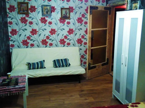 Picturesque apartment into antique fortress