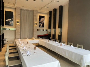 Отель The Screen