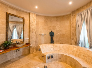 Xanadu Villas Retreat 2pax