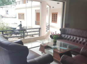 Mya Nanda Hotel