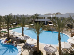 Luna Sharm