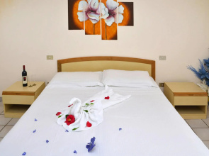 Apartment in Cannigione Near Beaches