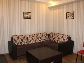 Zakyan Apartment