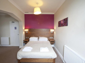 Wheatlands Lodge Hotel