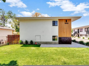 Convenient 2BR Apt w Covered Parking SLC