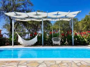 Sea Breeze Apartments - n.1 with private pool