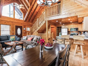 Resort Cabin w/ Hot Tub, Pool Table, Deck Views Summit View Way by Avantstay