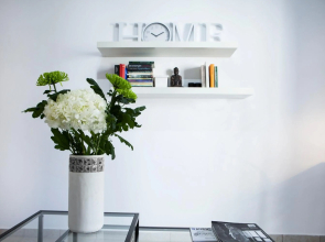 Best located executive apartment in Maroussi.