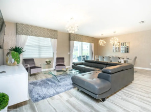 Champions Gate 8 Bedroom Resort Villa
