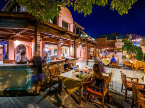 Seaview Patong Hotel