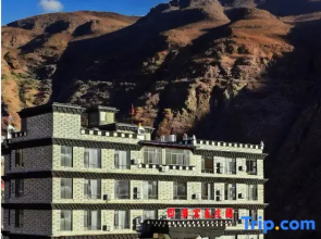 Four Seasons Oxygen-Rich Manor
